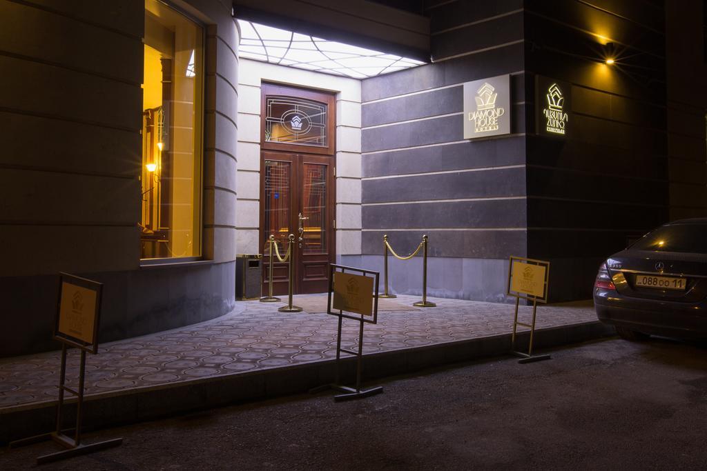 Diamond Hotel Yerevan Luaran gambar
