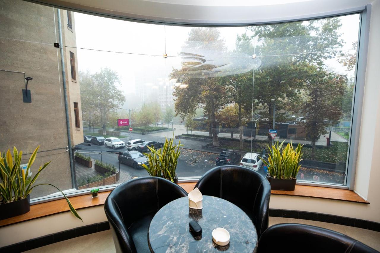 Diamond Hotel Yerevan Luaran gambar