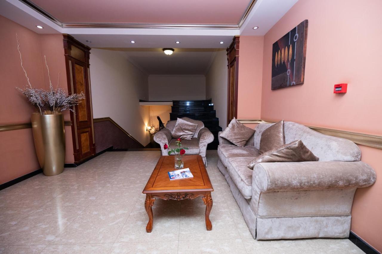 Diamond Hotel Yerevan Luaran gambar