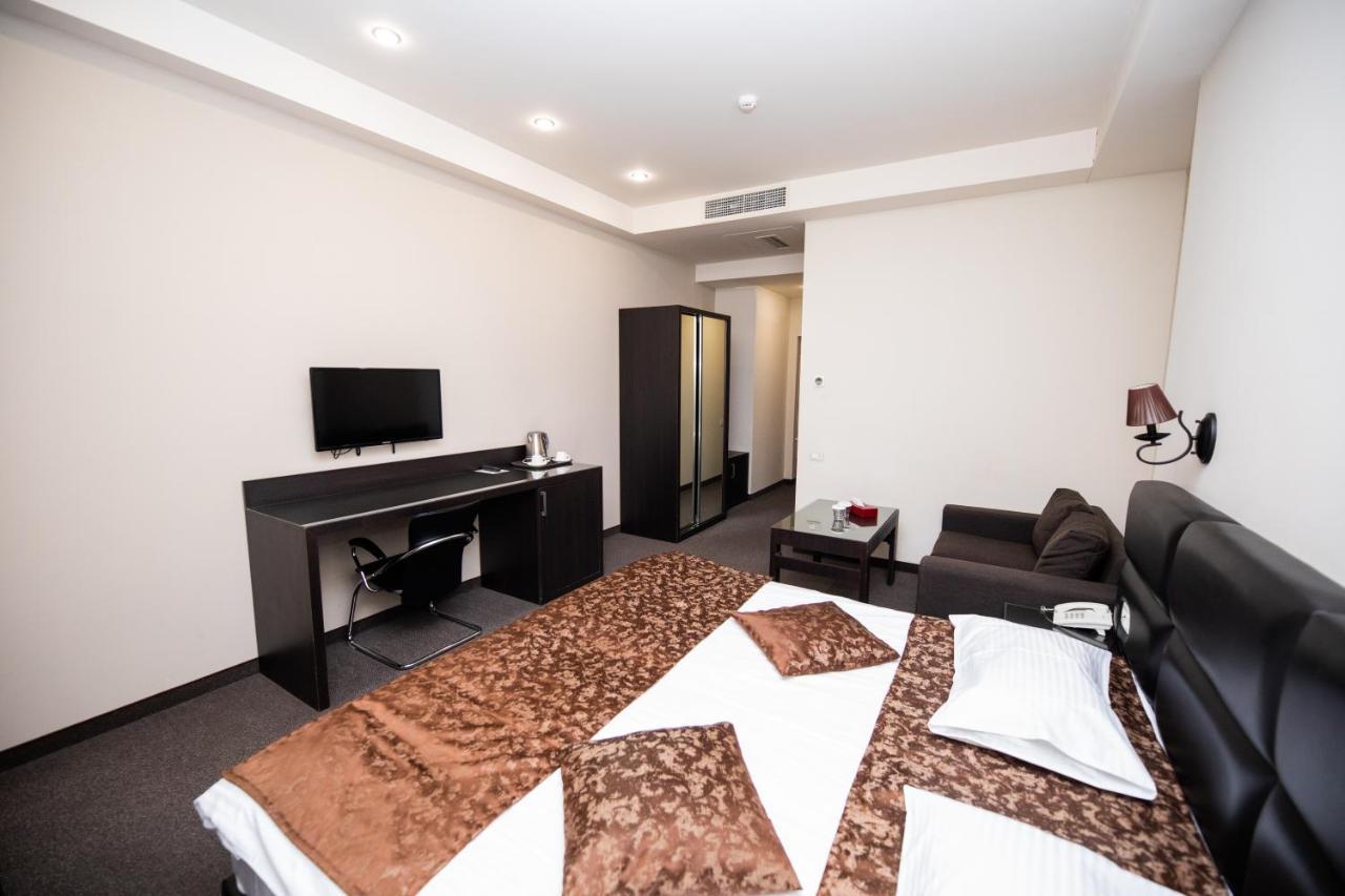 Diamond Hotel Yerevan Luaran gambar