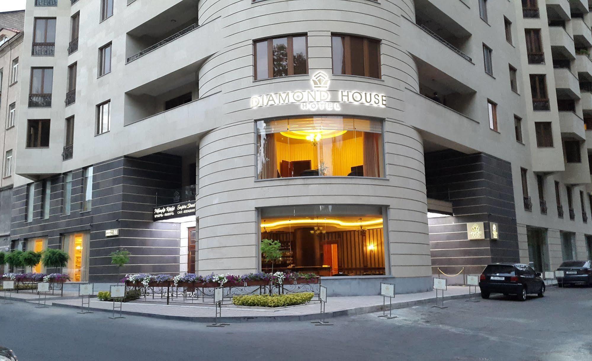 Diamond Hotel Yerevan Luaran gambar